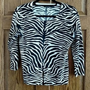 Lightweight sweater top.